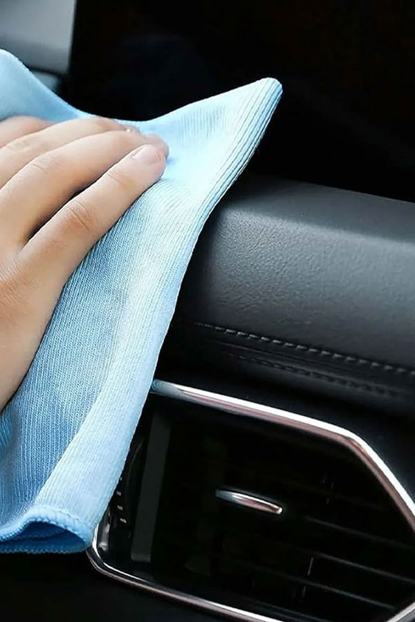 Automašīnas interjers